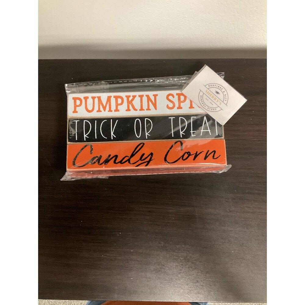 Pumpkin Spice & Candy Corn Decorative Wooden Sign Set For Halloween Or Autumn De